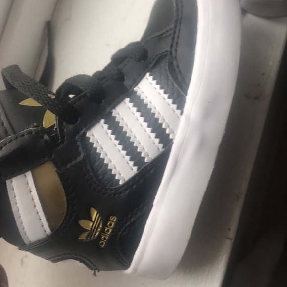Baby shoes - Picture 2 of 4